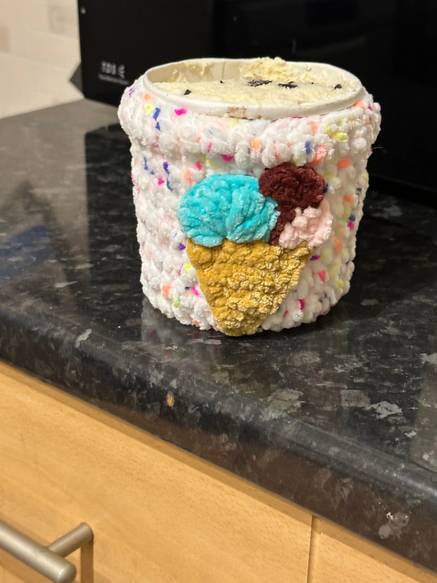 Cosy Ice Cream Pint Cover