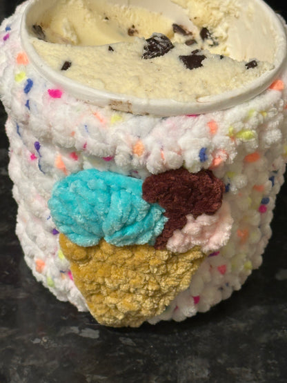 Cosy Ice Cream Pint Cover