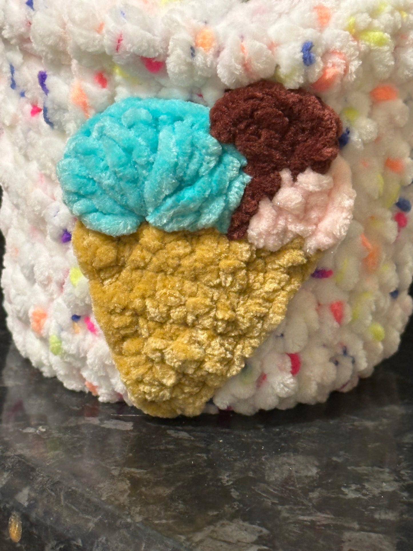 Cosy Ice Cream Pint Cover