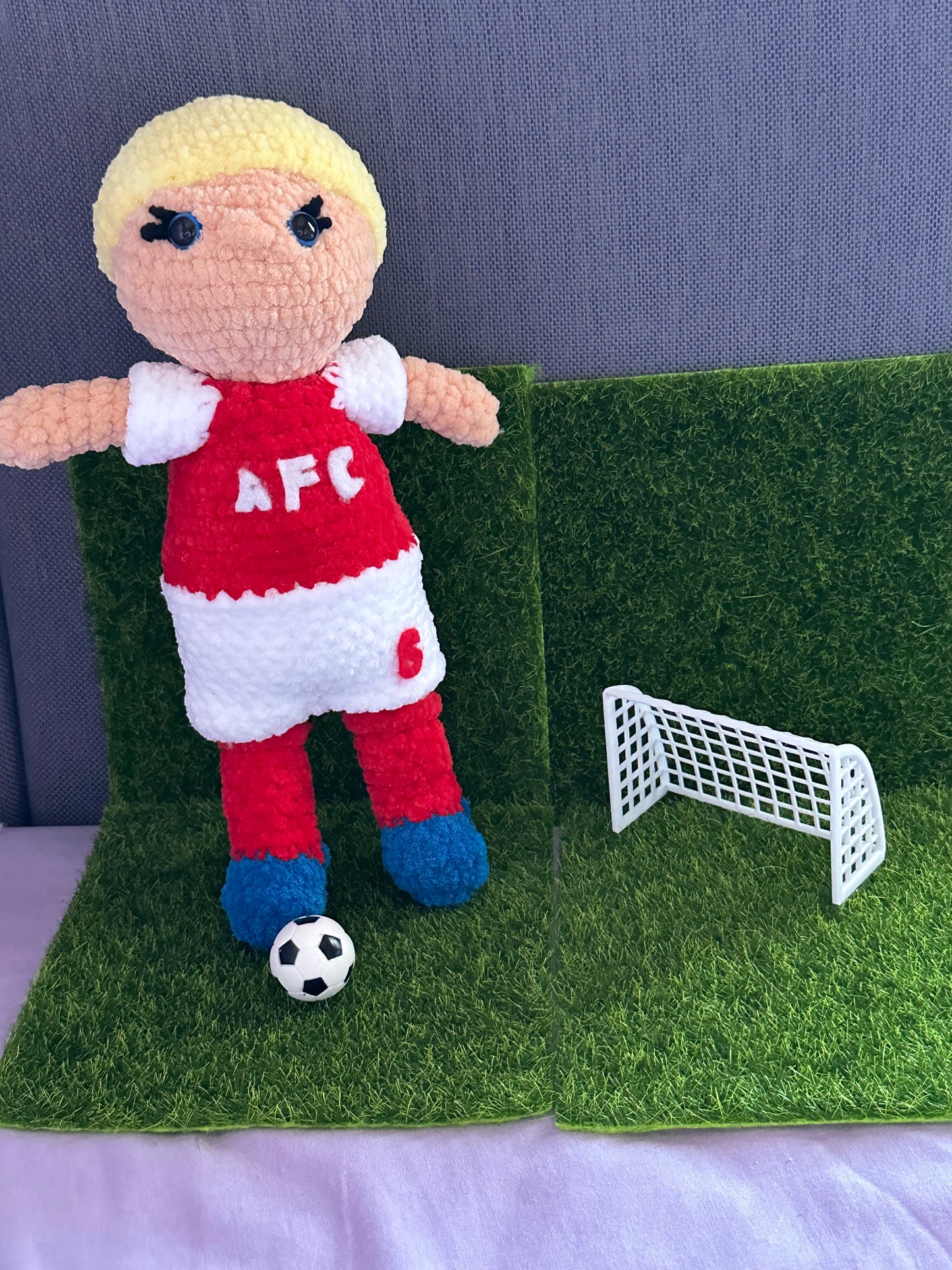 Leah Williamson Footballer Doll